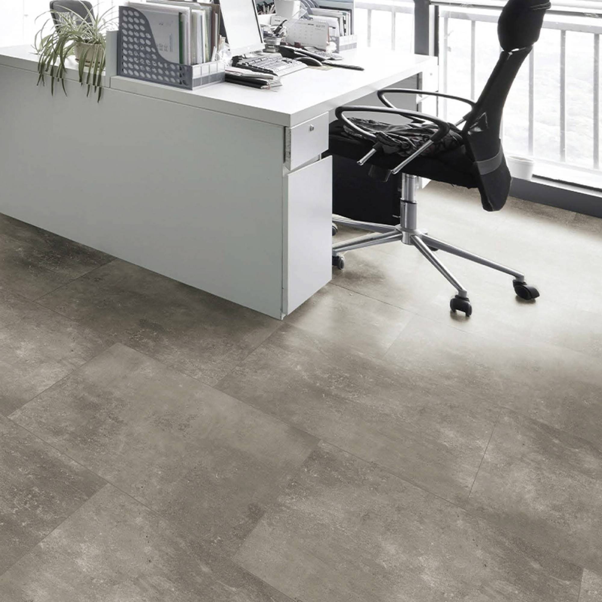 Luxury Vinyl Tiles / 5mm Click System / LVT07
